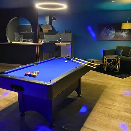 דירה Cleopatre Avec Balneo & Billard - Doux Bleu Jeux *